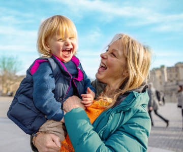 Blog_Mother’s Day_thisbank (360 x 300 px)